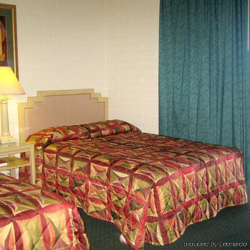 Econo Lodge Inn & Suites Yuma I-8 객실 사진