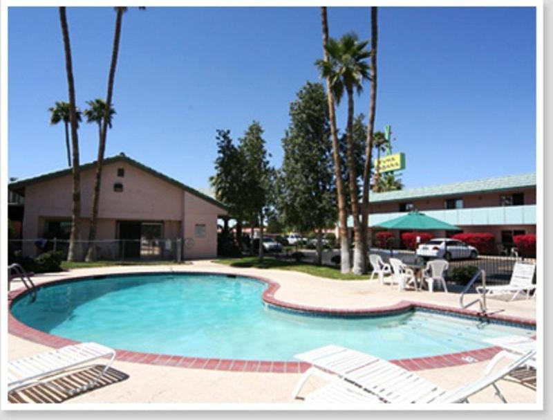 Econo Lodge Inn & Suites Yuma I-8 외부 사진
